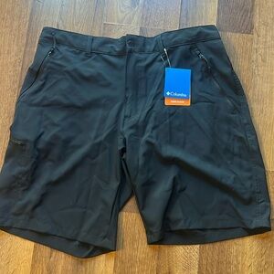 Men’s Columbia shorts size 38